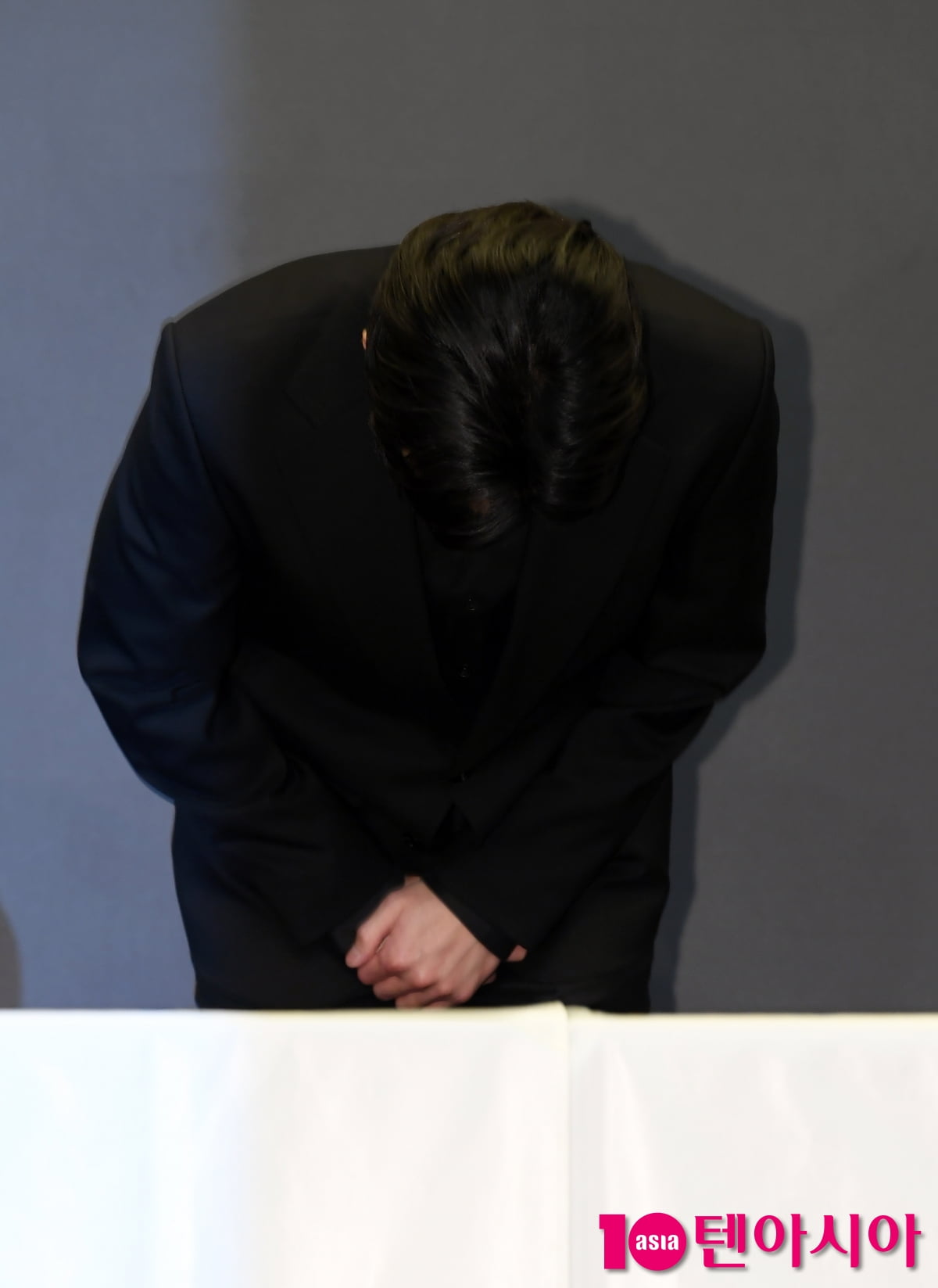 ' 미성년 교제 의혹' 김수현 "죄송합니다" [TEN포토]