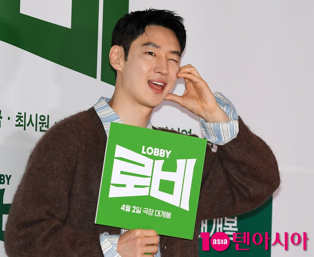 이제훈, 윤주노의 화려한 외출[TEN포토+]
