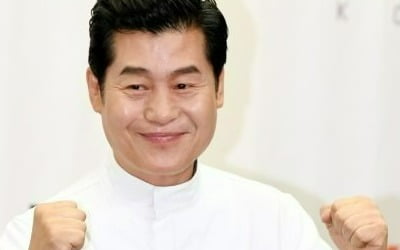 '65세' 이연복, 후각 잃었다…"수술 후유증에 은퇴까지 고민" ('4인용식탁')