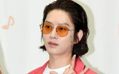 "이건 이혼 사유" 김희철, 공개 저격 당했다…4000만원 현질에 소비 90%가 '게임' ('미우새')