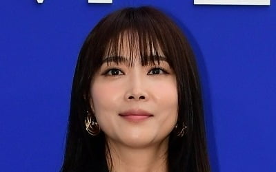 '갑상선암 투병' 오윤아, 10년 만에 안타까운 근황…"병원 갔더니 수치 올라" ('솔로라서')