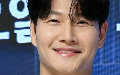 '48세 미혼' 김종국, 뜻밖의 재능 발견…"나 왜 이렇게 잘하지" ('런닝맨')