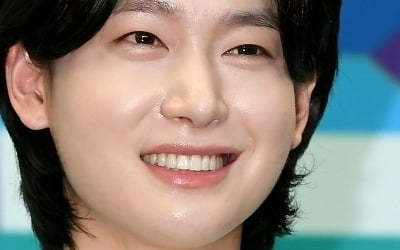 '미스터트롯3 우승' 김용빈, 우울증에 활동 중단했다…"할머니 유언 때문에 참가"