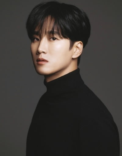 [공식] 안보현, 신민아♥김우빈 손잡았다…FN엔터 떠나 AM과 전속계약