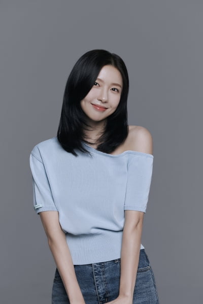 주현영, '절친' 전여빈과 룸메이트…대저택 별채에서 거주('부세미')