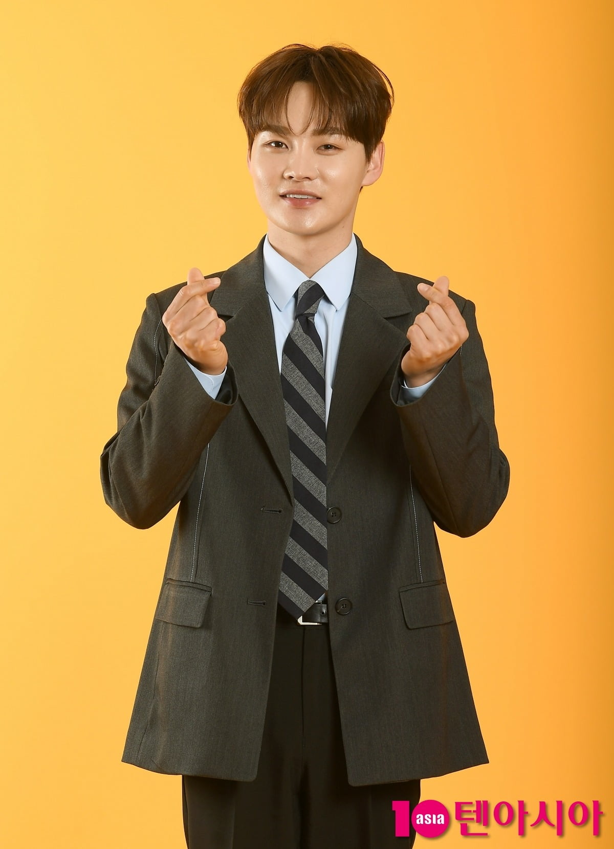 텐아시아 DB