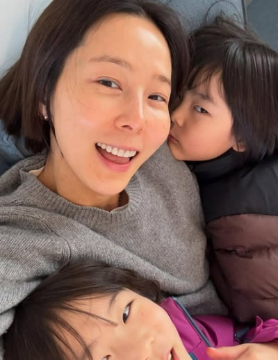 홀로 두 아들 키웠던 '마이큐♥' 김나영, 드디어 인정 받았다