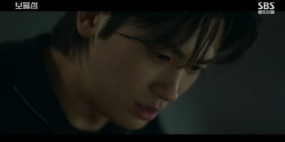 [종합]이해영, 끝내 박형식 구했다…허준호 계략에 피 흘리며 사망 ('보물섬')