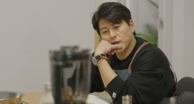 류수영, 첫날부터 위기 맞았다…결국 메뉴 변경 "다 틀어져" ('밥장사')