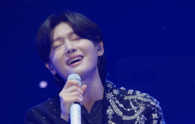 '미스터트롯3' 眞 김용빈, 눈물 흘린 이유 뭐길래…TOP7 공연 실황 공개