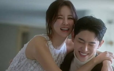 "사회는 이찬원"…'오늘 결혼' 은가은♥박현호, 논란 딛고 8개월 만에 결실 [TEN이슈]
