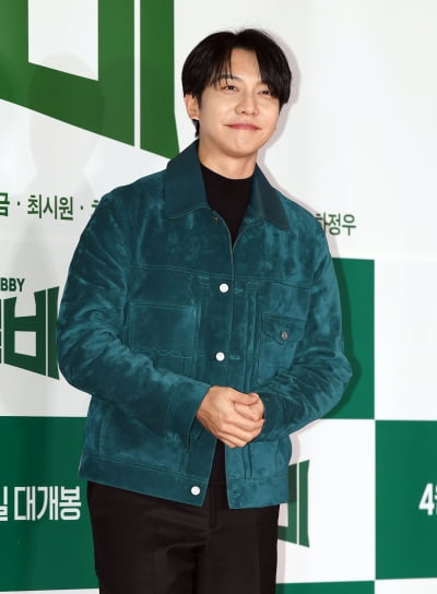[공식] 이승기 측, 투자 사이트 초상권 도용에 칼 빼 들었다…"고소 진행 중, 관용 NO"