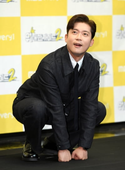 [종합] 'MBC 퇴사' 김대호, 공금 무단 사용했다…"1억 넘게 써도 사비면 뭐라 안 해" ('위대한가이드2')