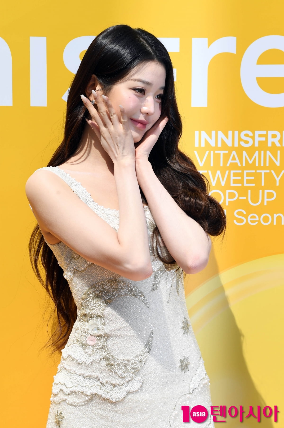 장원영, 태양도 질투하는 미모...감탄사 나오는 아름다움[TEN포토+]