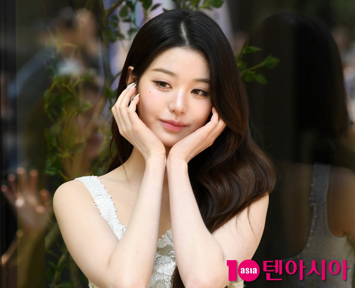 장원영, 요정의 화려한 외출...예쁨주의보[TEN포토+]