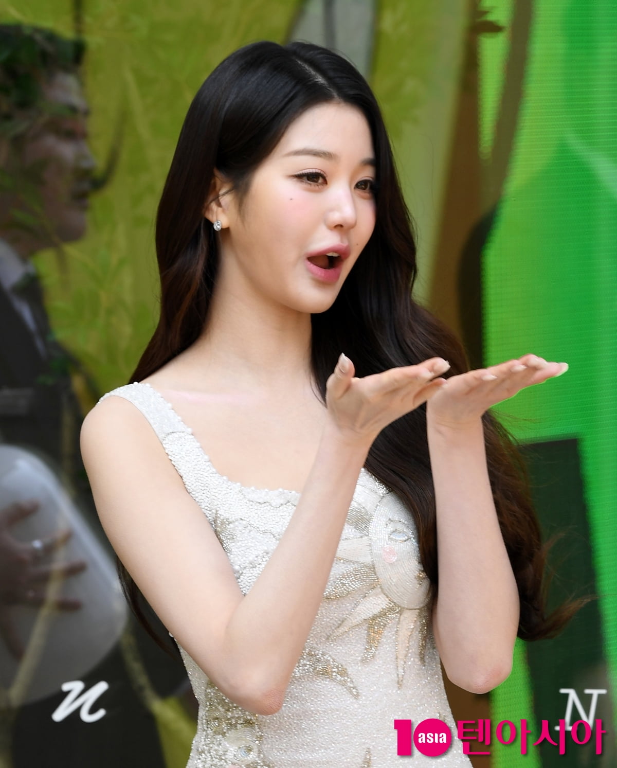 장원영, 요정의 화려한 외출...예쁨주의보[TEN포토+]
