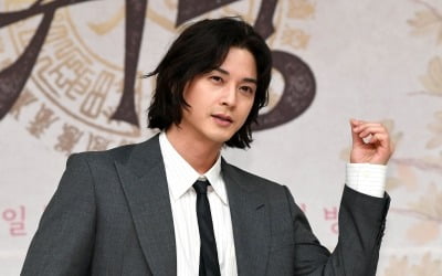 "시놉 재미없어" 김지훈, 공개 저격하더니…"20년 연기 인생 쏟아부었다" ('귀궁')