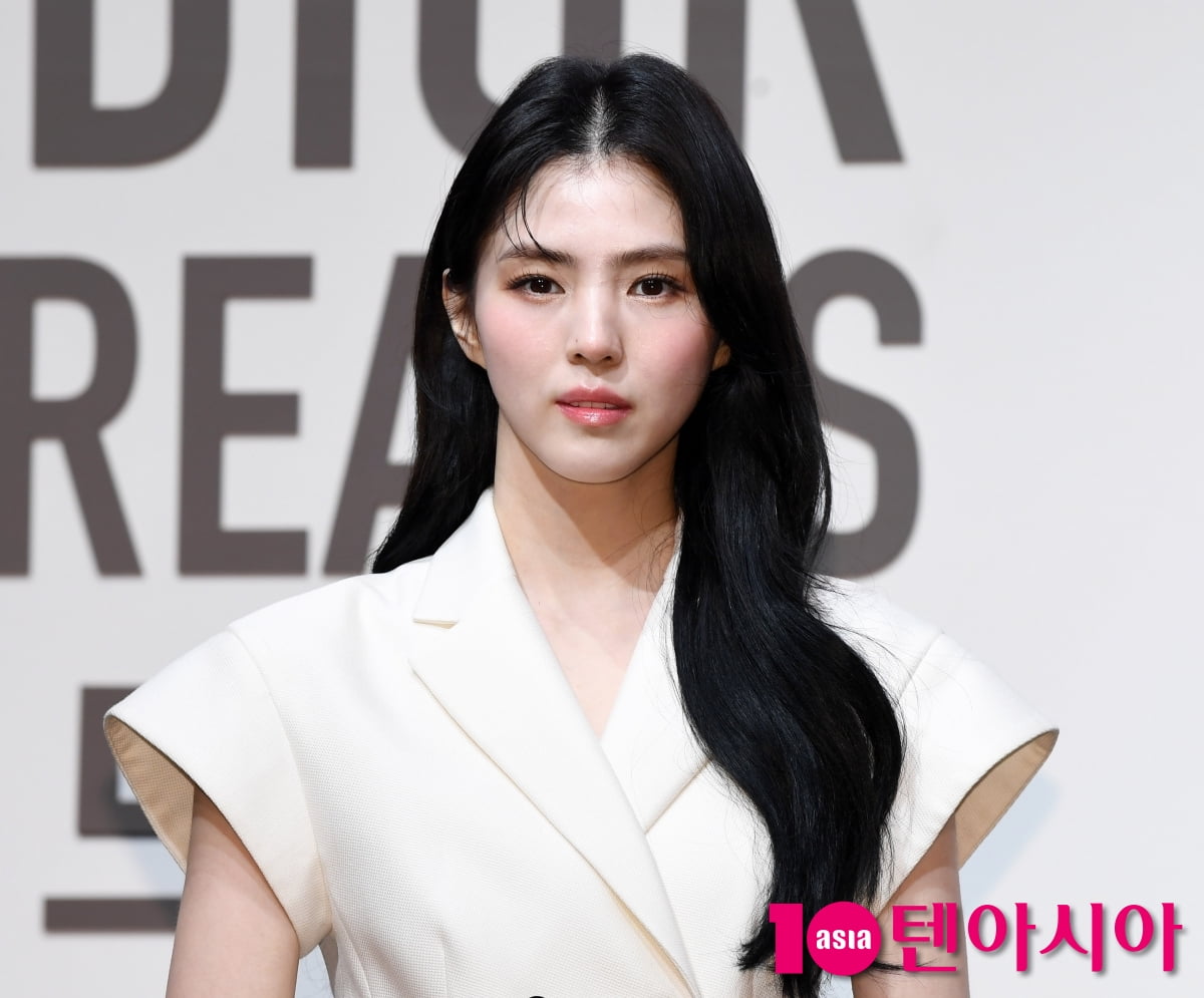 한소희, 어떻게 봐도 예쁨 한가득...무결점 미모[TEN포토+]