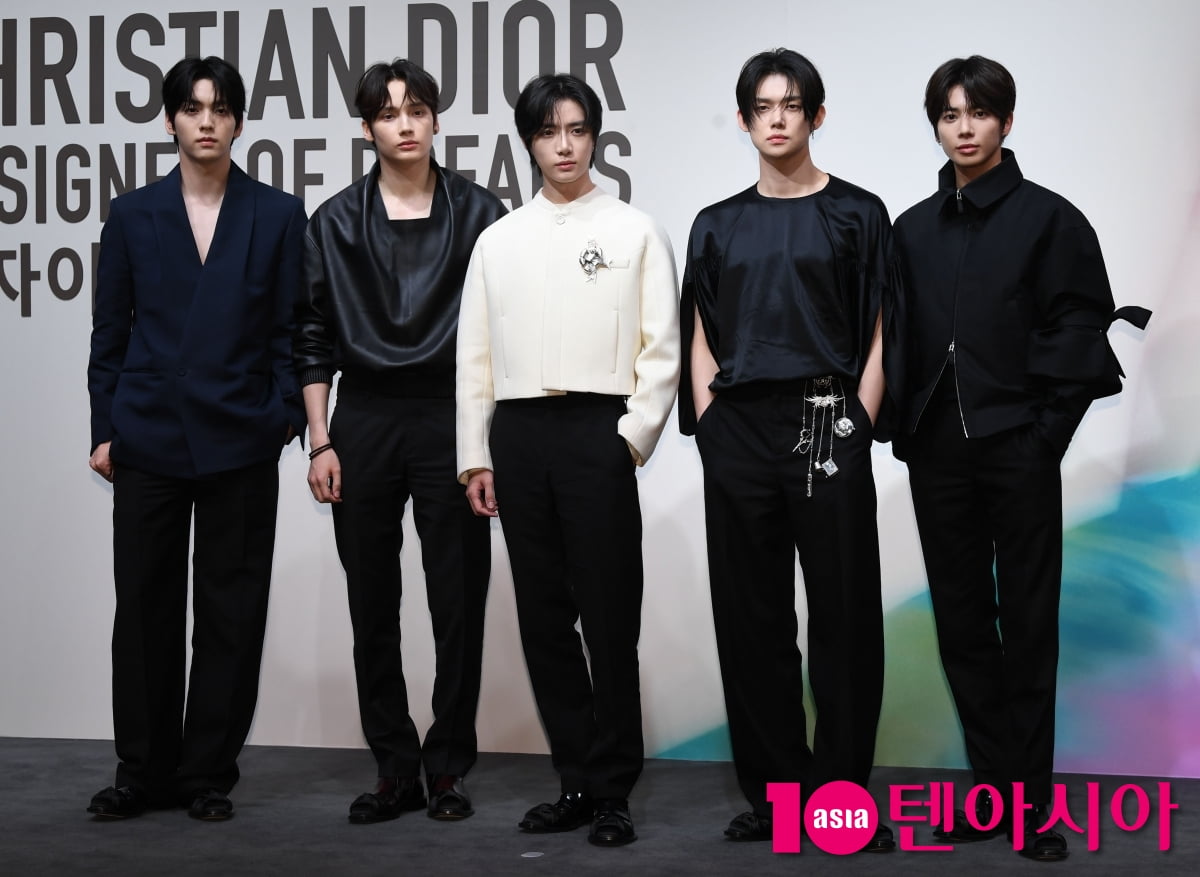TXT, 여심홀릭 비주얼[TEN포토+]