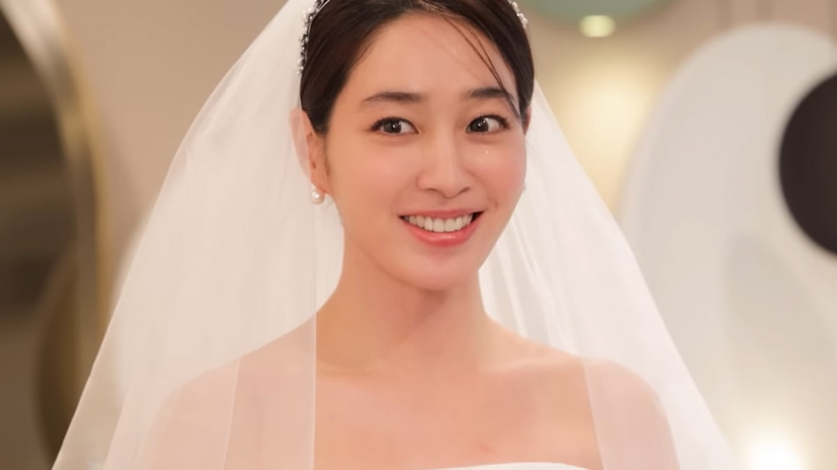이민정, '결혼식' 몇 번이나 했길래…"웨딩드레스 많이 입어"('이민정 MJ')