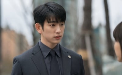 박진영, ♥첫사랑 기억조작남 됐다…'4살 연상' 박보영과 로맨틱 커플 호흡 ('미지의서울')