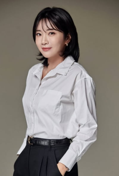 잘 나가는 이혼 변호사 느낌…'이완♥' 이보미, 골프선수 의심가는 비주얼