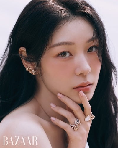 김연아, ♥고우림 전역 코앞이라더니…명품 주얼리 휘감고 여신 미모 자랑 [화보]