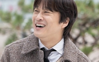 시청률 0%대까지 떨어졌는데…차태현, 조인성과 CEO 되더니 "내가 돈 낼게" ('핸썸가이즈')