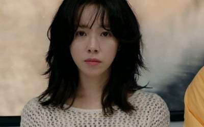 한지민, 캐스팅에 없던 배우라더니…온갖 추측 쏟아졌다 ('천국보다')