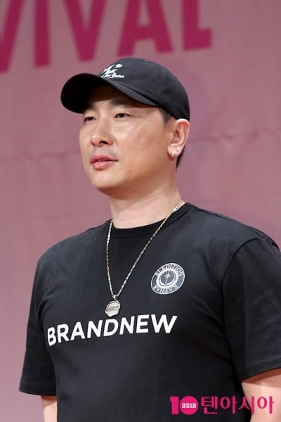 '47세 돌싱' 라이머, 경사 맞았다…열심히 키운 아들들 3주년에 커리어 하이 달성