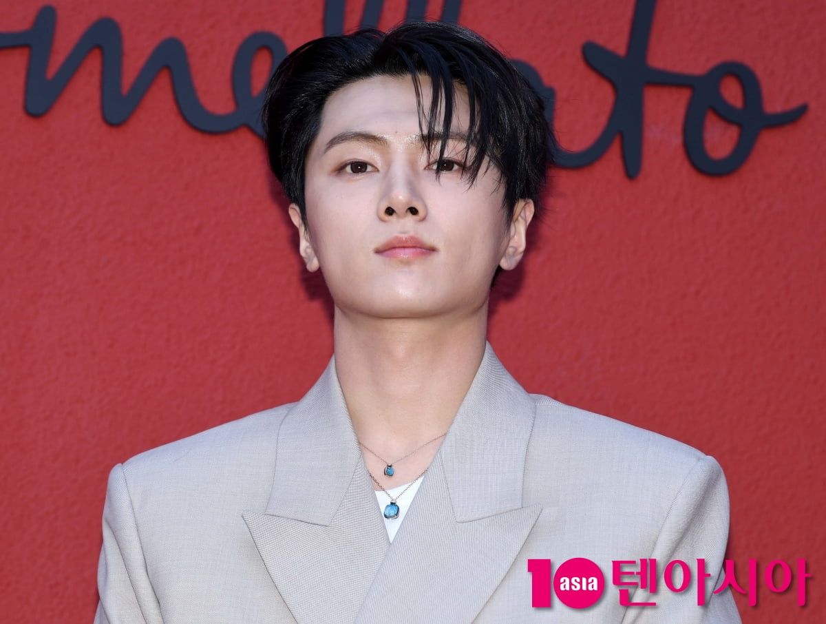 엔하이픈 제이, 섹시미 발산중[TEN포토+]