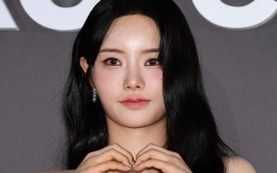 FIFTY FIFTY's Kina to Miss Comeback Due to Health Issues
