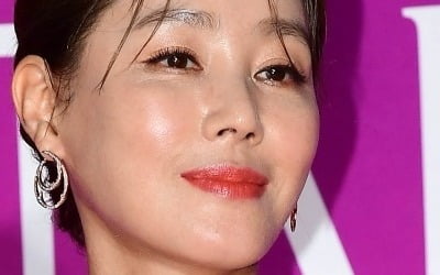 '58세' 김성령, ♥남편과 별거 중이라더니…럭셔리 새집 공개, 모닝 루틴도 철저 ('전참시')