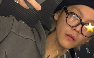 노엘, 故장제원 사망 후 첫 공식석상…하늘 향해 '사랑했더라고' [TEN이슈]