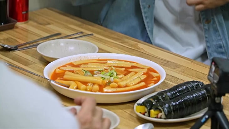 빠니보틀, 위고비로 10kg 뺐는데…전현무, 공개 디스 "하체 운동 아예 안 한 듯"('전현무계획2')