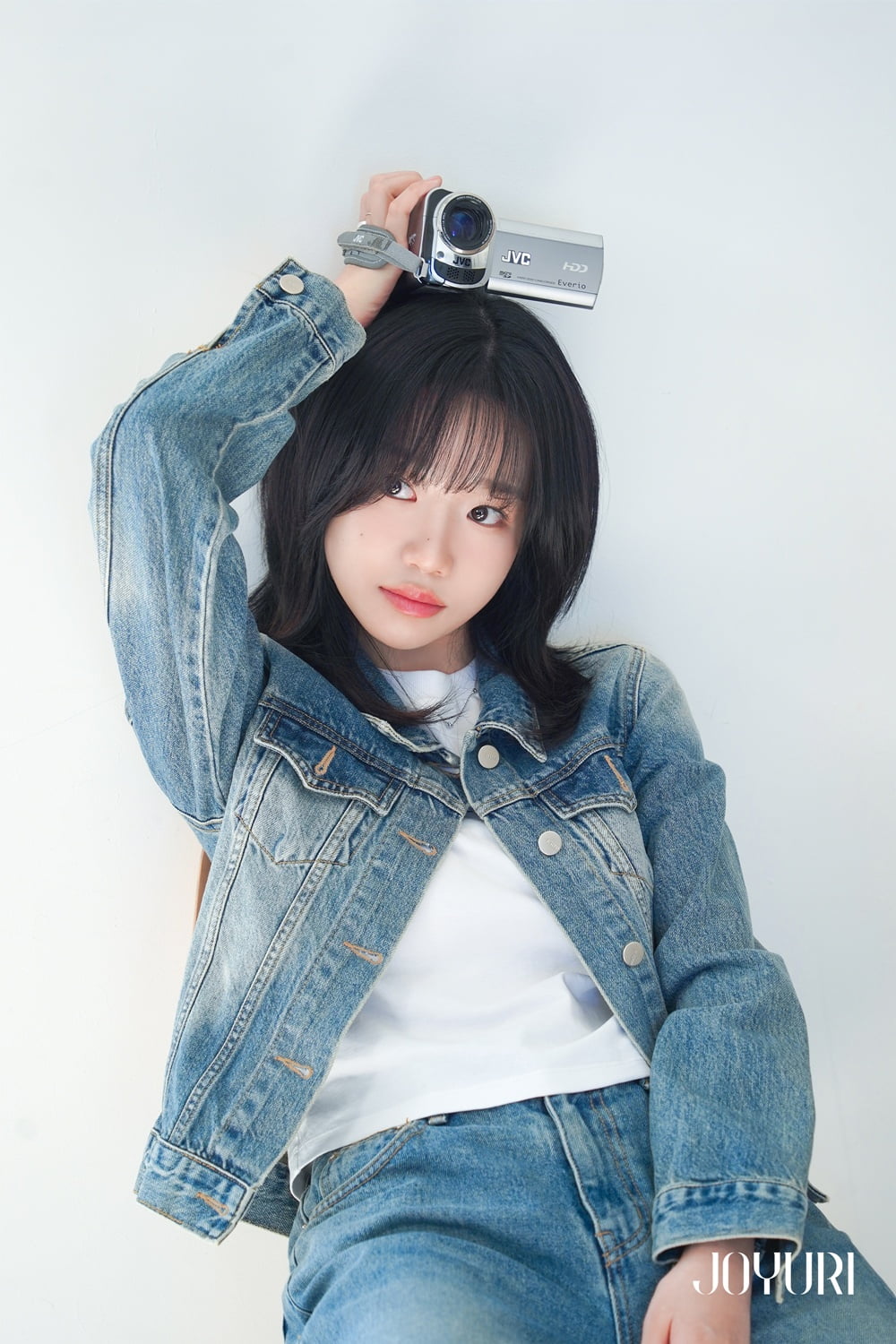 사진 = 웨이크원 제공
