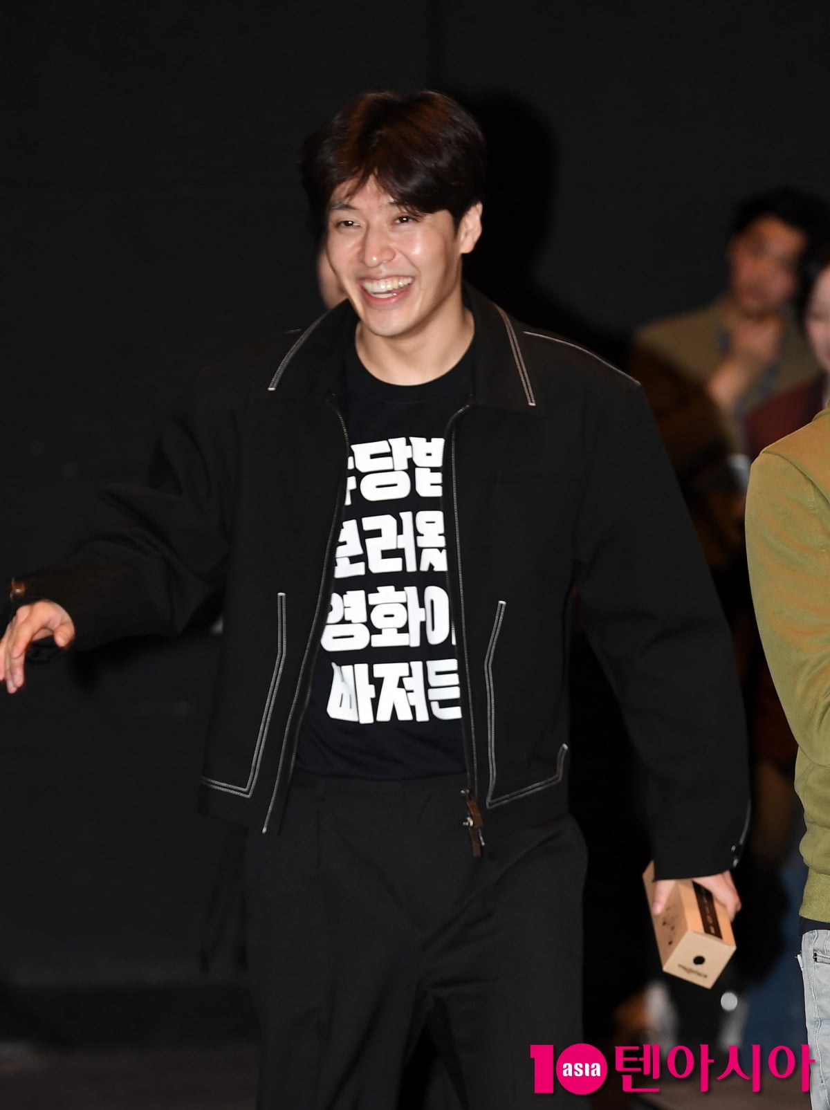 강하늘, 야당의 귀여운 브이[TEN포토+]