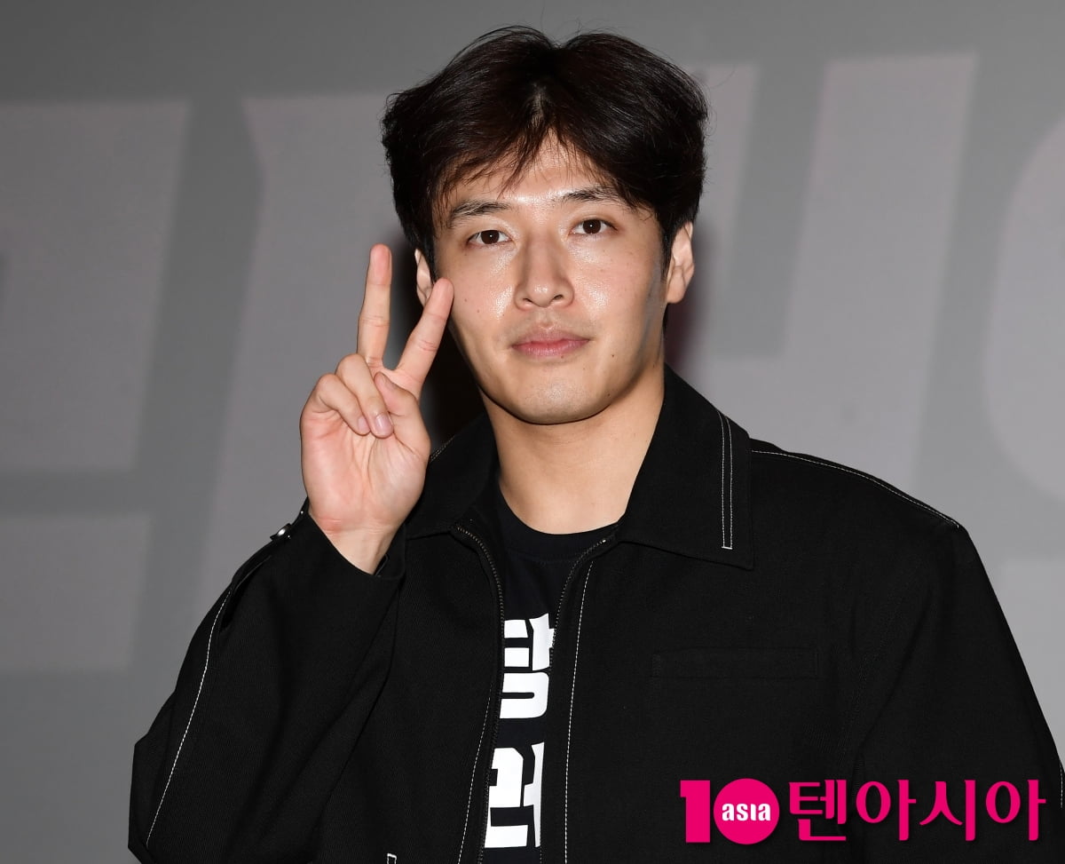 강하늘, 야당의 귀여운 브이[TEN포토+]