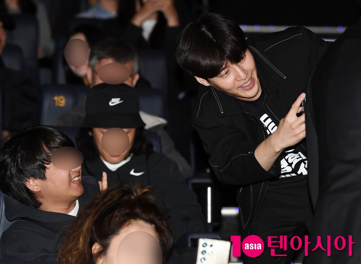 강하늘, 스윗한 미소로 팬서비스[TEN포토+]