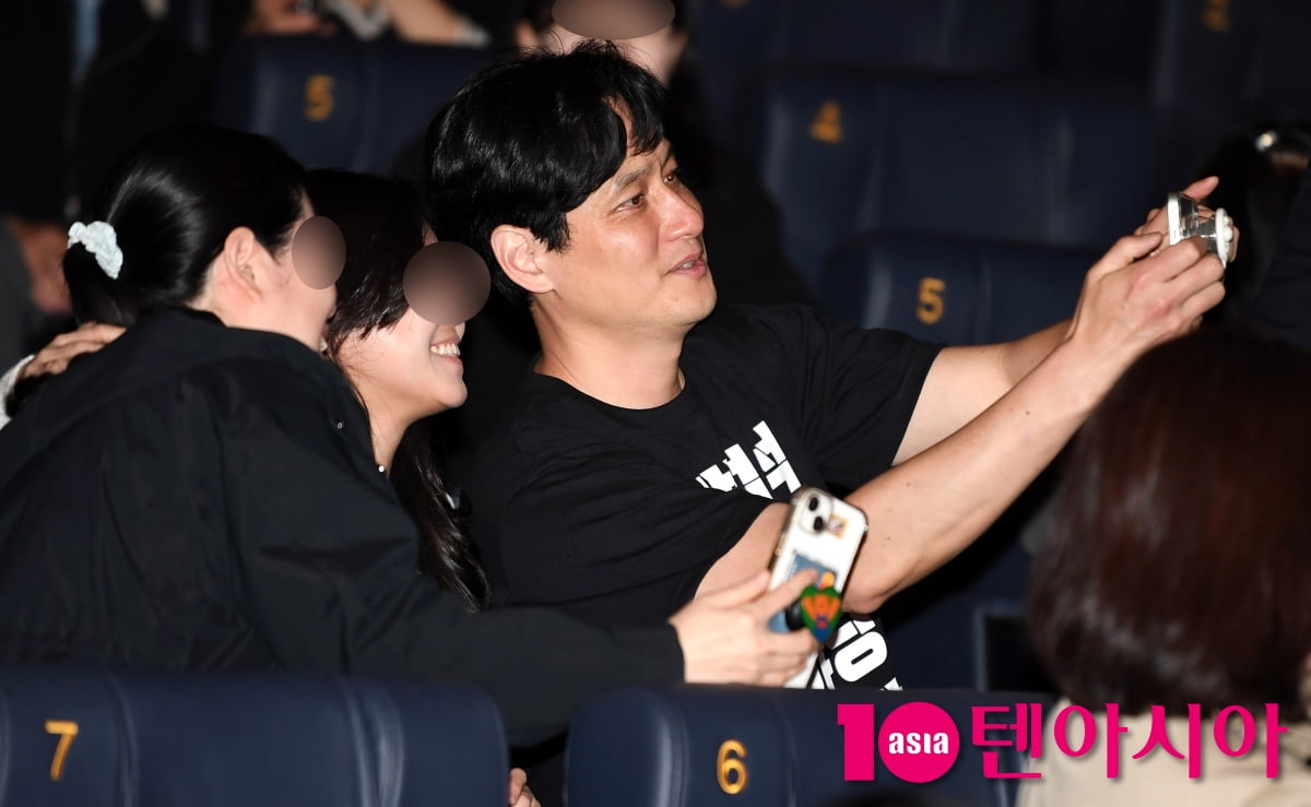 박해준, 귀여운 옥황상제 형사의 팬서비스[TEN포토+]