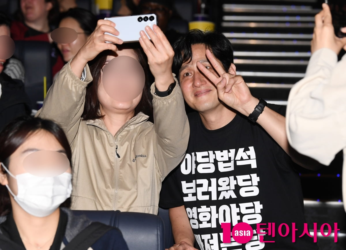 박해준, 귀여운 옥황상제 형사의 팬서비스[TEN포토+]