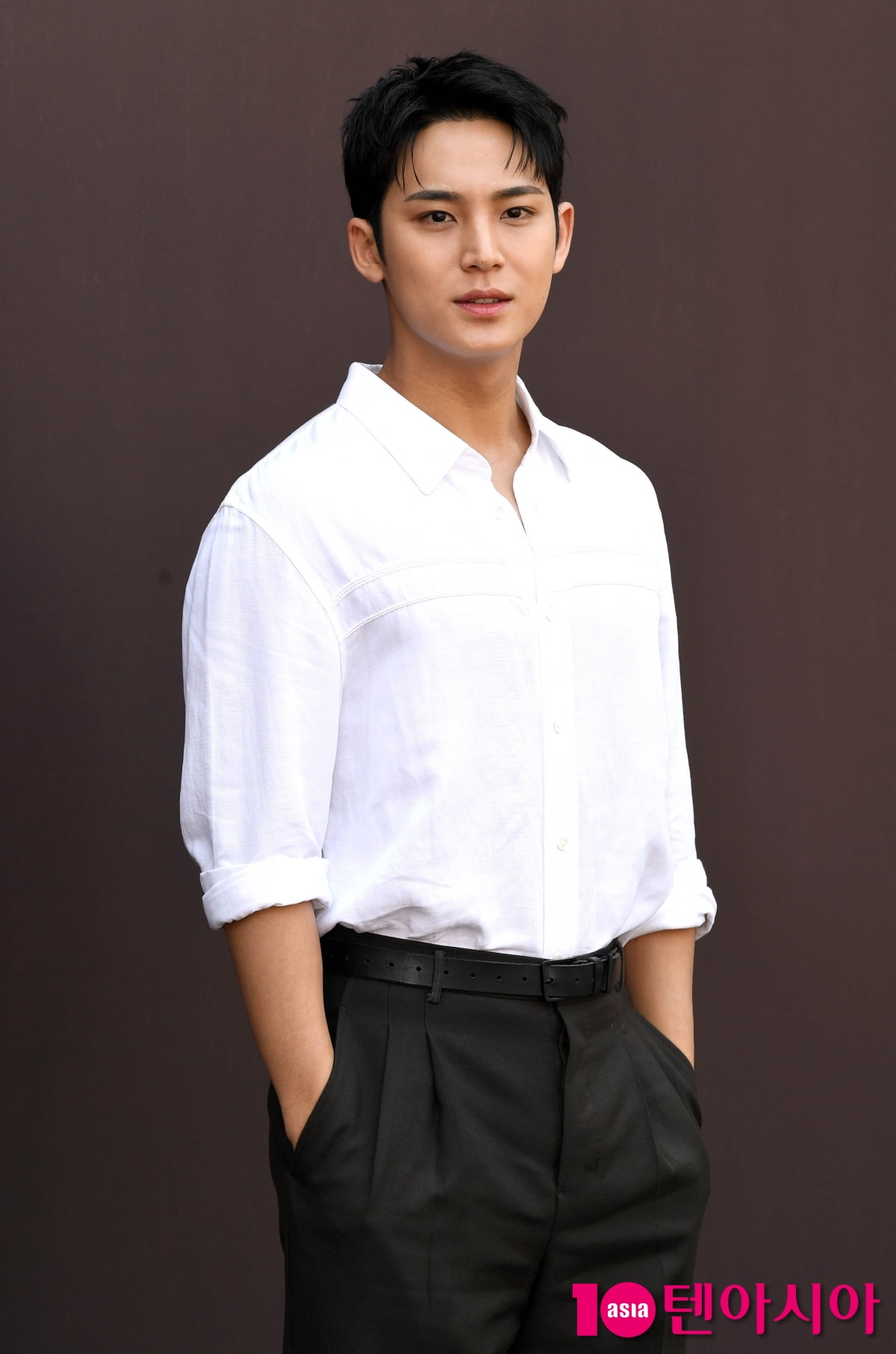 세븐틴 민규, 보기만해도 설레는 미소...달콤한 눈빛[TEN포토+]