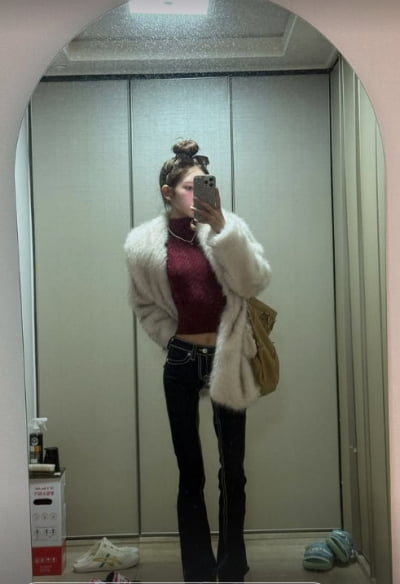 어떻게 지탱하지…최준희, 서 있는 게 신기한 '41kg' 뼈다리