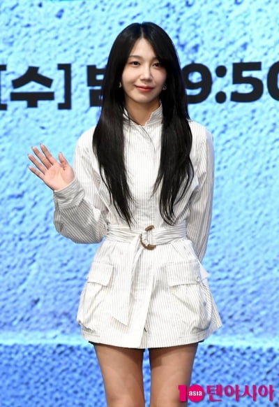 정은지, 새 드라마 시작하자마자 "14년 몸 담은 소속사 졸업한다"