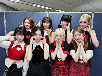 유니스, 미니 2집 음악방송 성공적 마무리⋯'SWICY' 존재감 각인