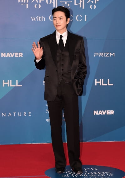 이준혁, 밀바엔 멋진 인사[TEN포토+]