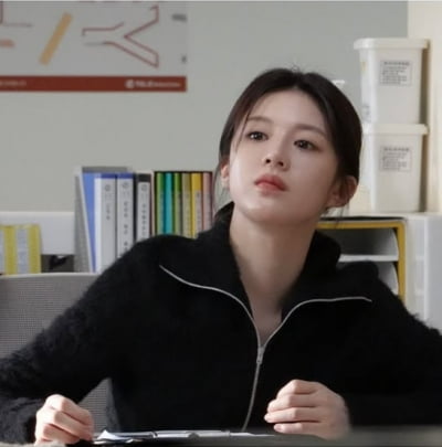 고윤정, 센스 미쳤네…시청자들 기다릴까 평일 저녁에 '딱'