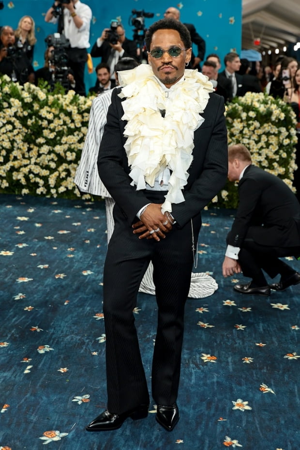 NEW YORK, NEW YORK - MAY 05: Kaytranada attends the 2025 Met Gala Celebrating "Superfine: Tailoring Black Style" at Metropolitan Museum of Art on May 05, 2025 in New York City.  (Photo by Dimitrios Kambouris/Getty Images for The Met Museum/Vogue)