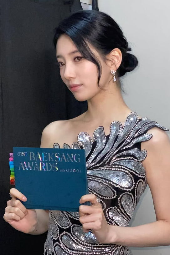 사진=수지 SNS