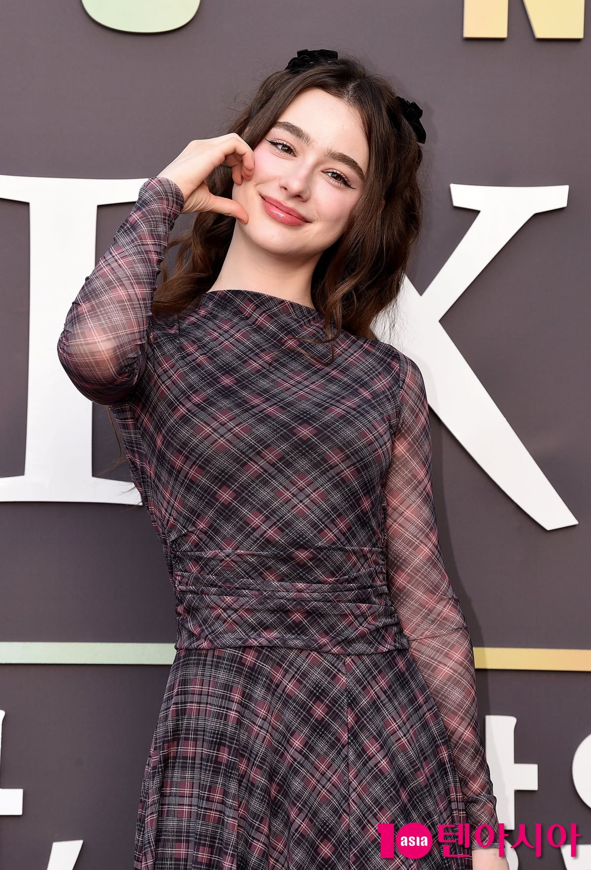 다샤 타란, 요정의 치명적인 윙크[TEN포토+]